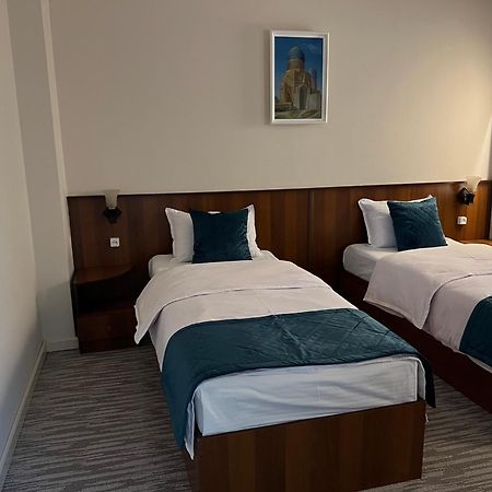 Hotel Shakhname Samarkand Esterno foto